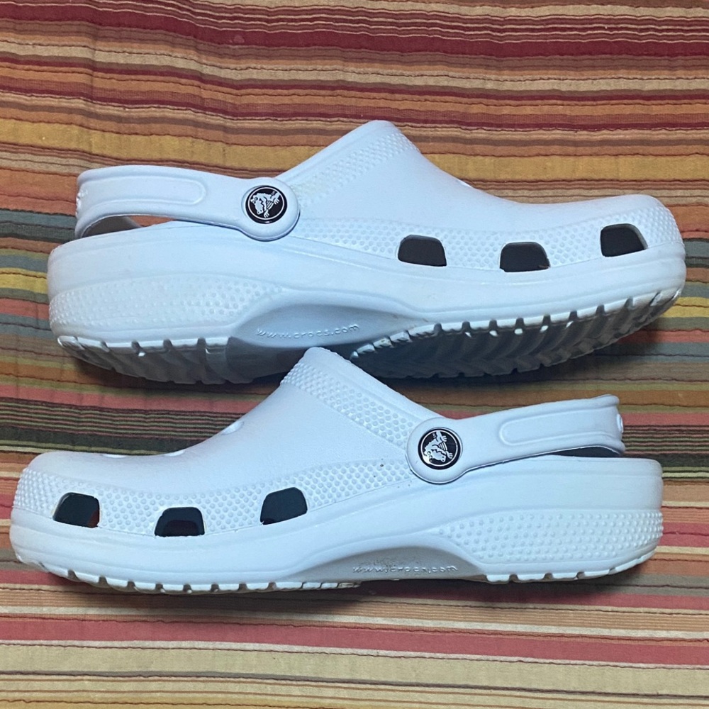 CROCS Clogs - Picture 5 of 7